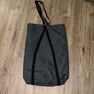 On Cloud Running -Ambassador Bag/backpack